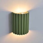 Lampada da parete a sconce con cilindro mezzo striato in resina Macaron 1 luce