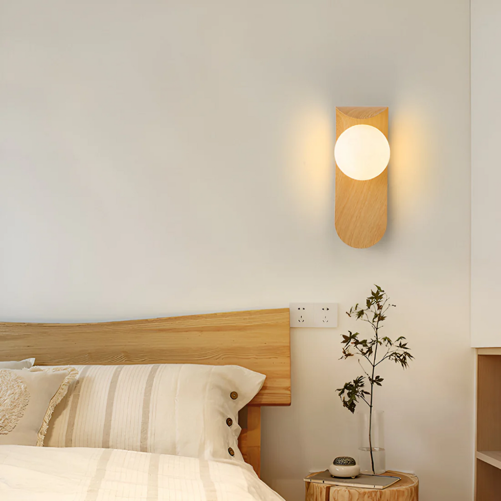 Applique da Parete Globo in Legno Scandinavo LED 1 Luce
