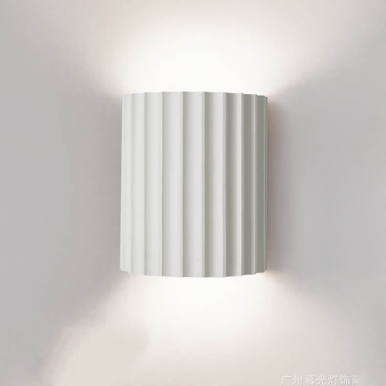 Lampada da parete a sconce con cilindro mezzo striato in resina Macaron 1 luce