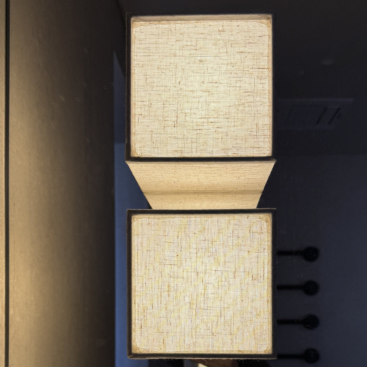 Lampada da Parete LED con Ombra in Tessuto Quadrata Tradizionale Giapponese per Soggiorno