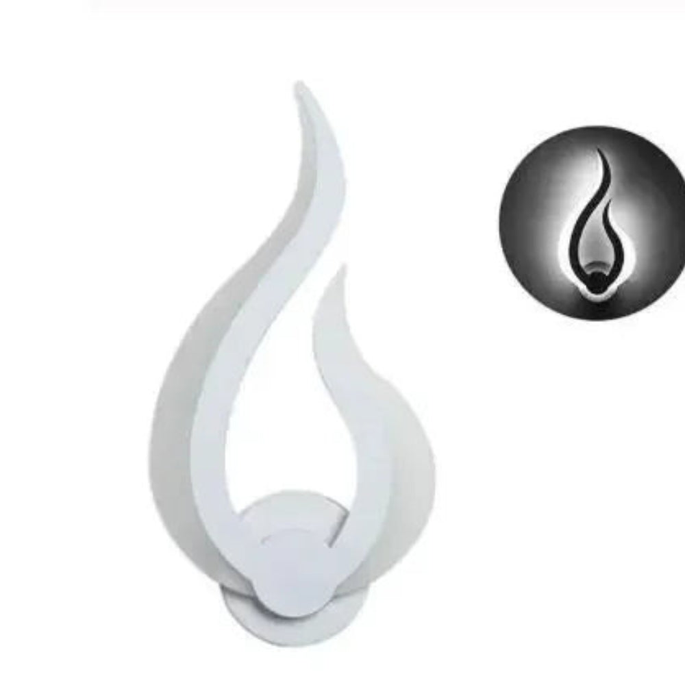 CandleFlicker - Applique a forma di fiamma per un'illuminazione rilassante