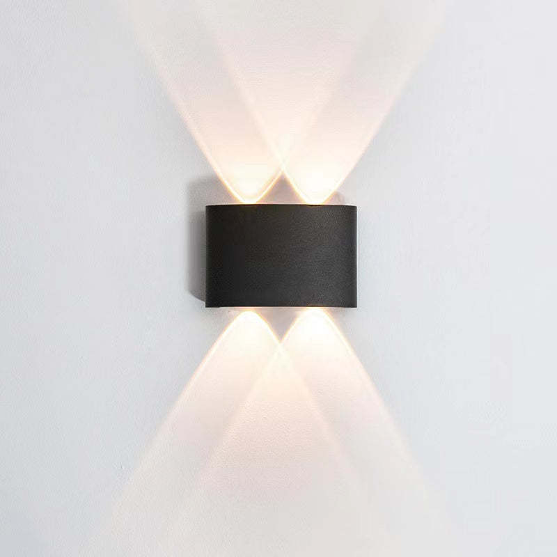 Lampada da parete esterna rettangolare moderna in metallo Tronix, Nero/Bianco, effetto onda d'acqua
