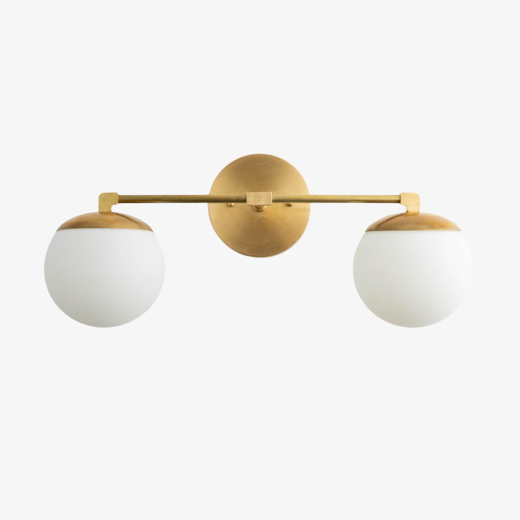 Applique da Bagno in Vetro Latte e Ottone