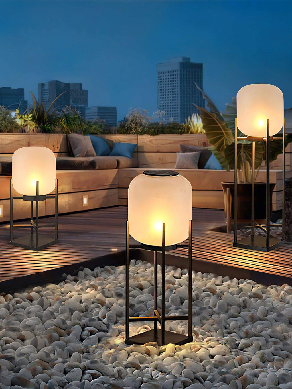 Lampada da Terra Solare per Esterni – Illuminazione Sostenibile per Giardini e Terrazzi