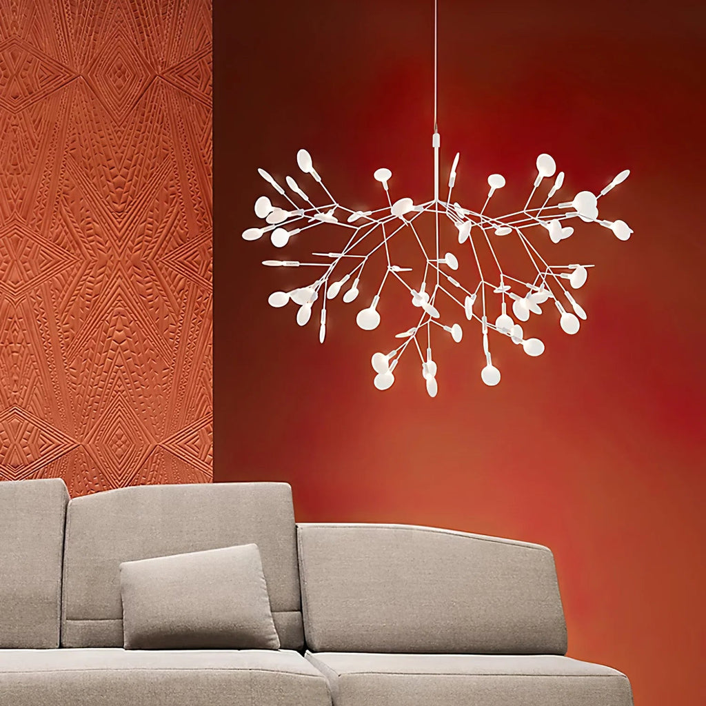 Lampadario in Acrilico a Petali di Rosa Modish