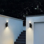 Lampada da Parete Esterno a Doppia Testa in Metallo Minimalista Kren, Nera