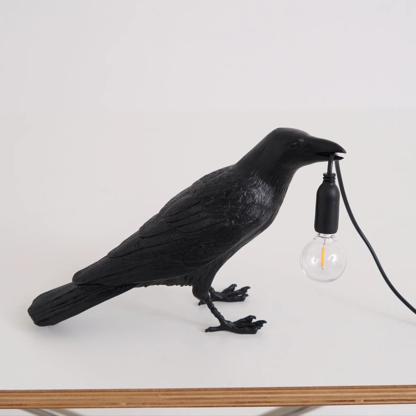 Lampada da Tavolo in Resina Trendy Crow