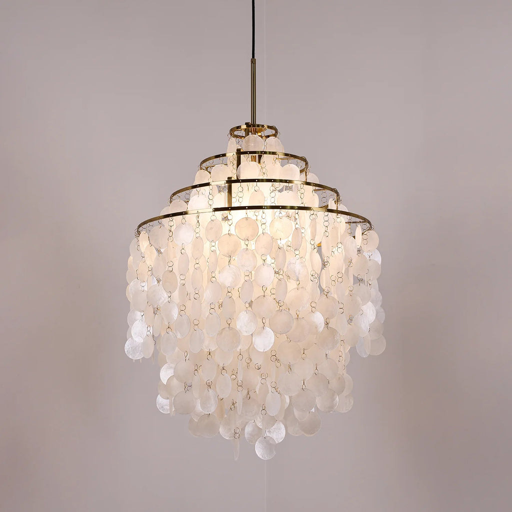 Lampadario Moderno a Forma di Conchiglia
