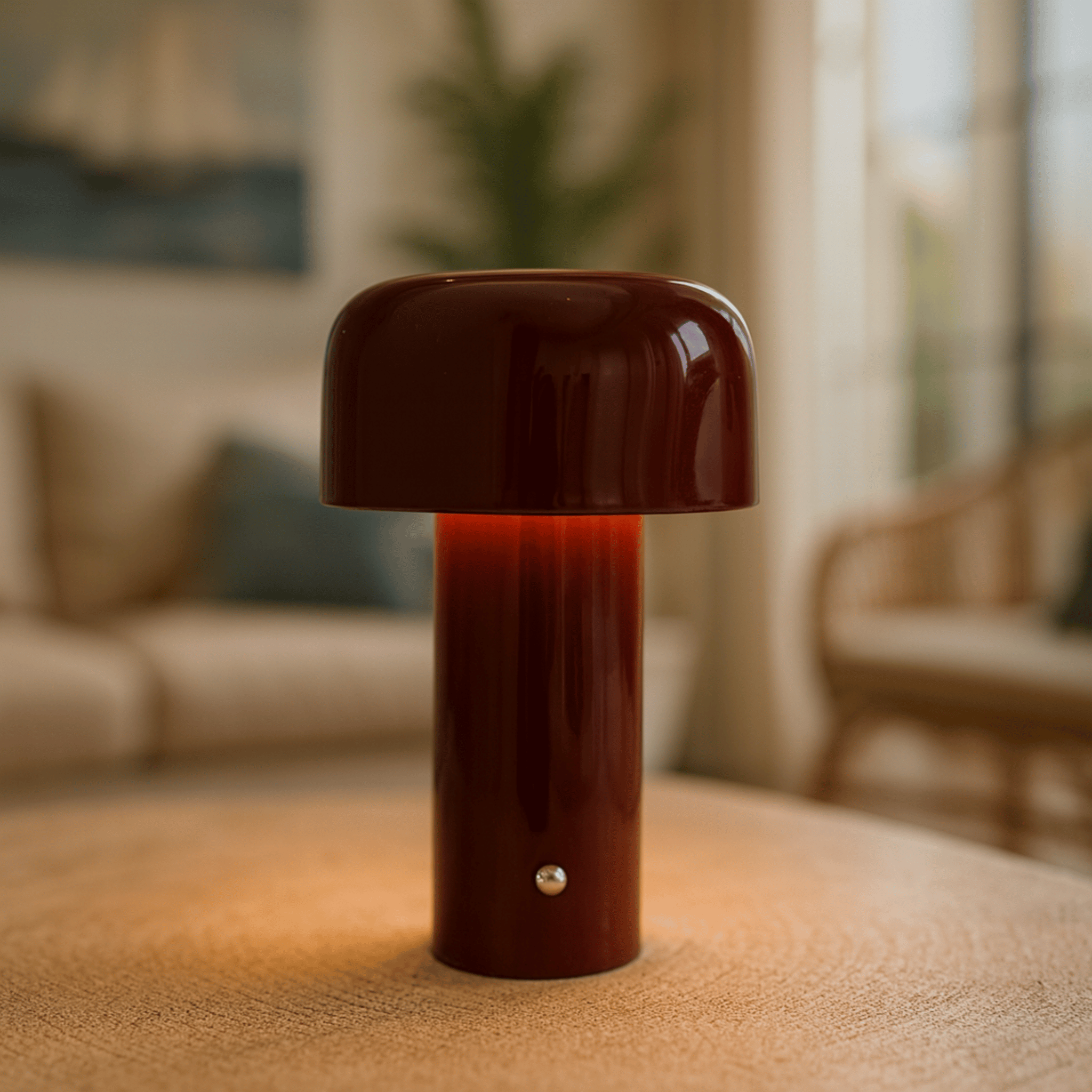 Lampada da Tavolo LED Ricaricabile con Paralume in Metallo