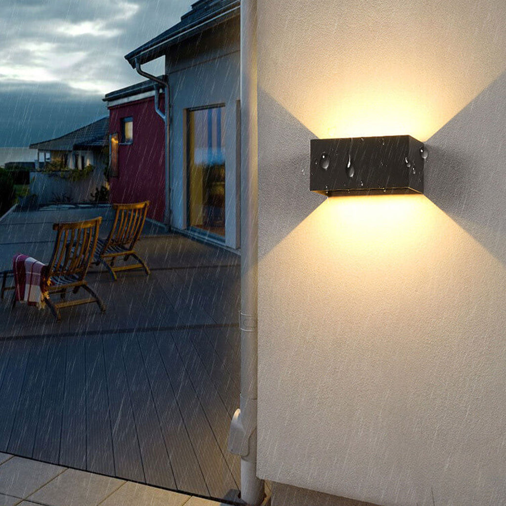 Moderna Applique da Esterno Impermeabile Rectangolare LED Illuminata Su e Giù