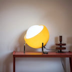 Lampada da Tavolo a Forma di Uovo Vintage Bauhaus