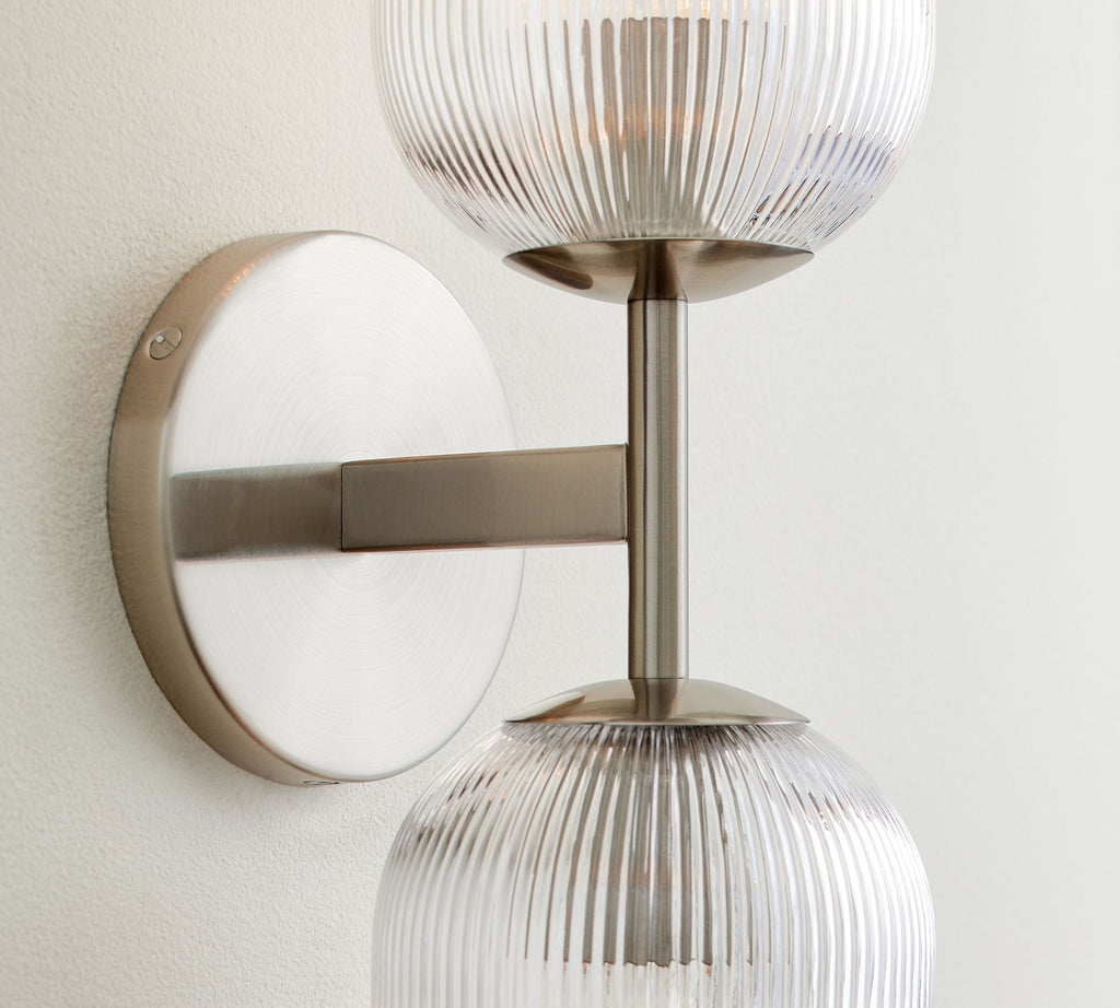 Luce da Parete in Vetro e Metallo Haze