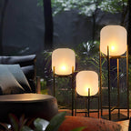 Lampada da Terra Solare per Esterni – Illuminazione Sostenibile per Giardini e Terrazzi