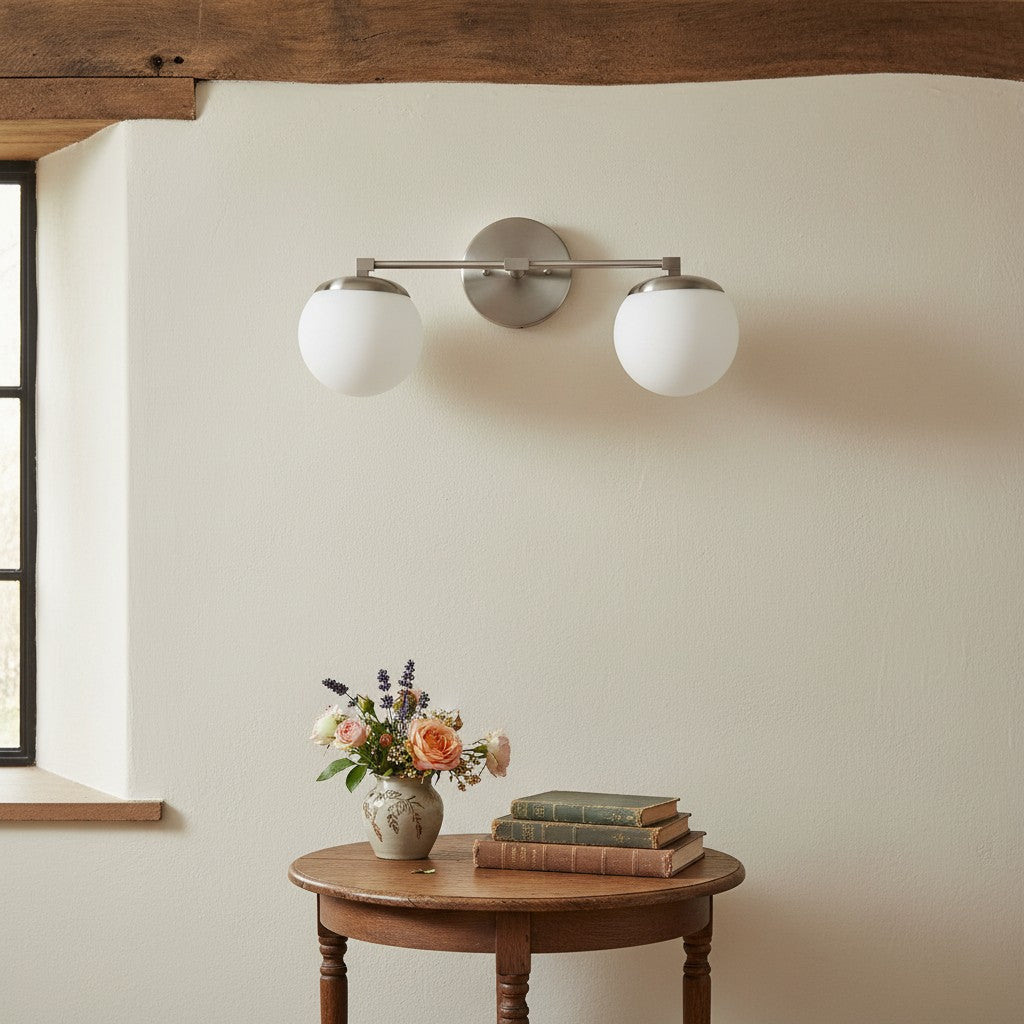 Applique da Bagno in Vetro Latte e Ottone