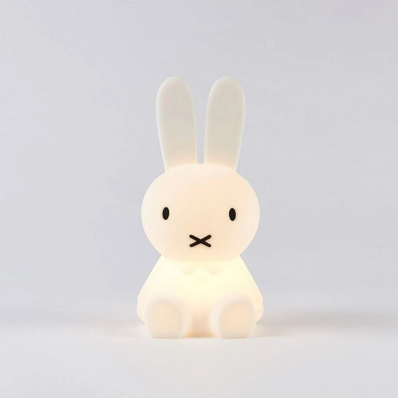 Figura decorativa di coniglio | Design iconico delle figure