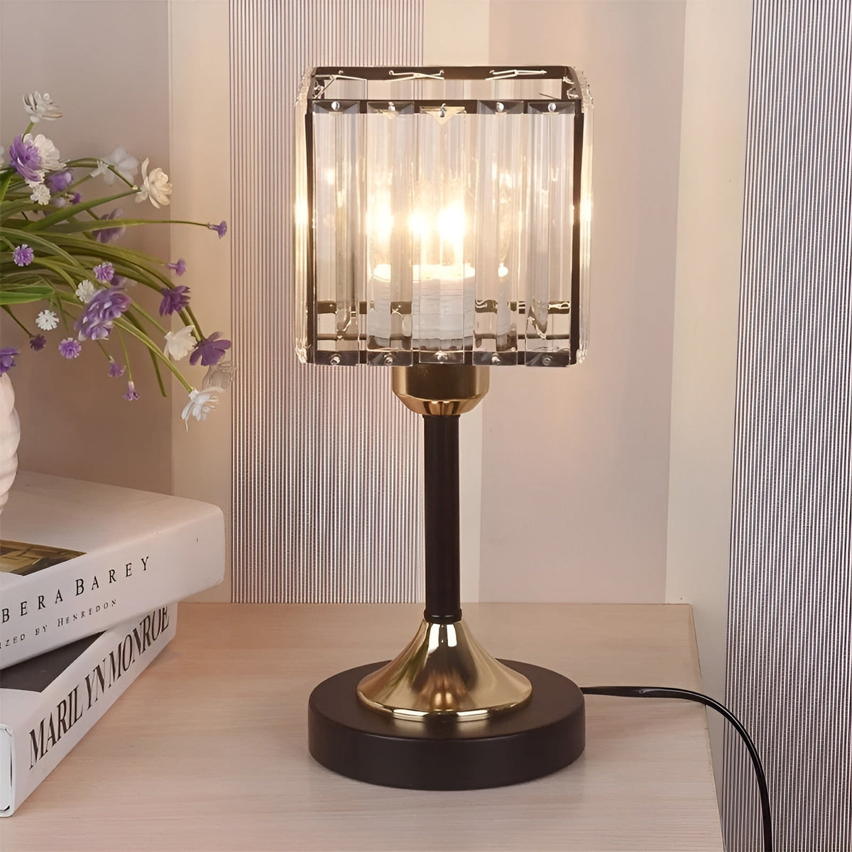 Lampada GlowGem - Lampada da tavolo LED in cristallo nordico