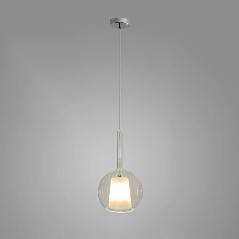 Lampada a sospensione in vetro sferico minimalista