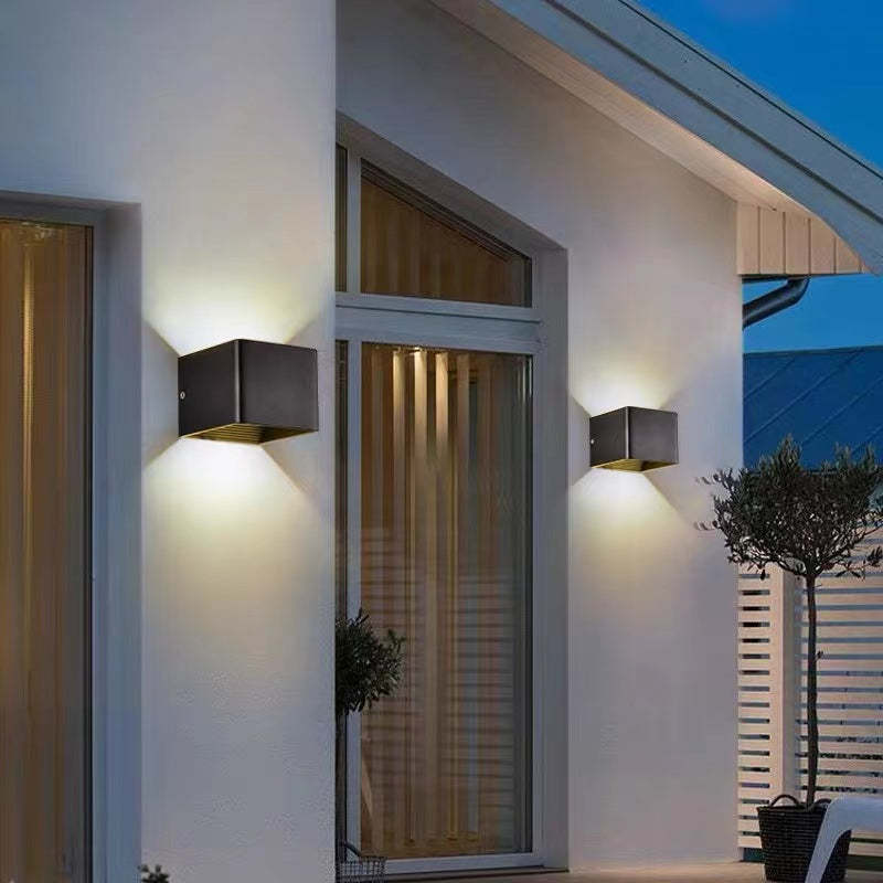 Lampada da Parete Esterna Quadrata Moderna Regolabile LED Nexu