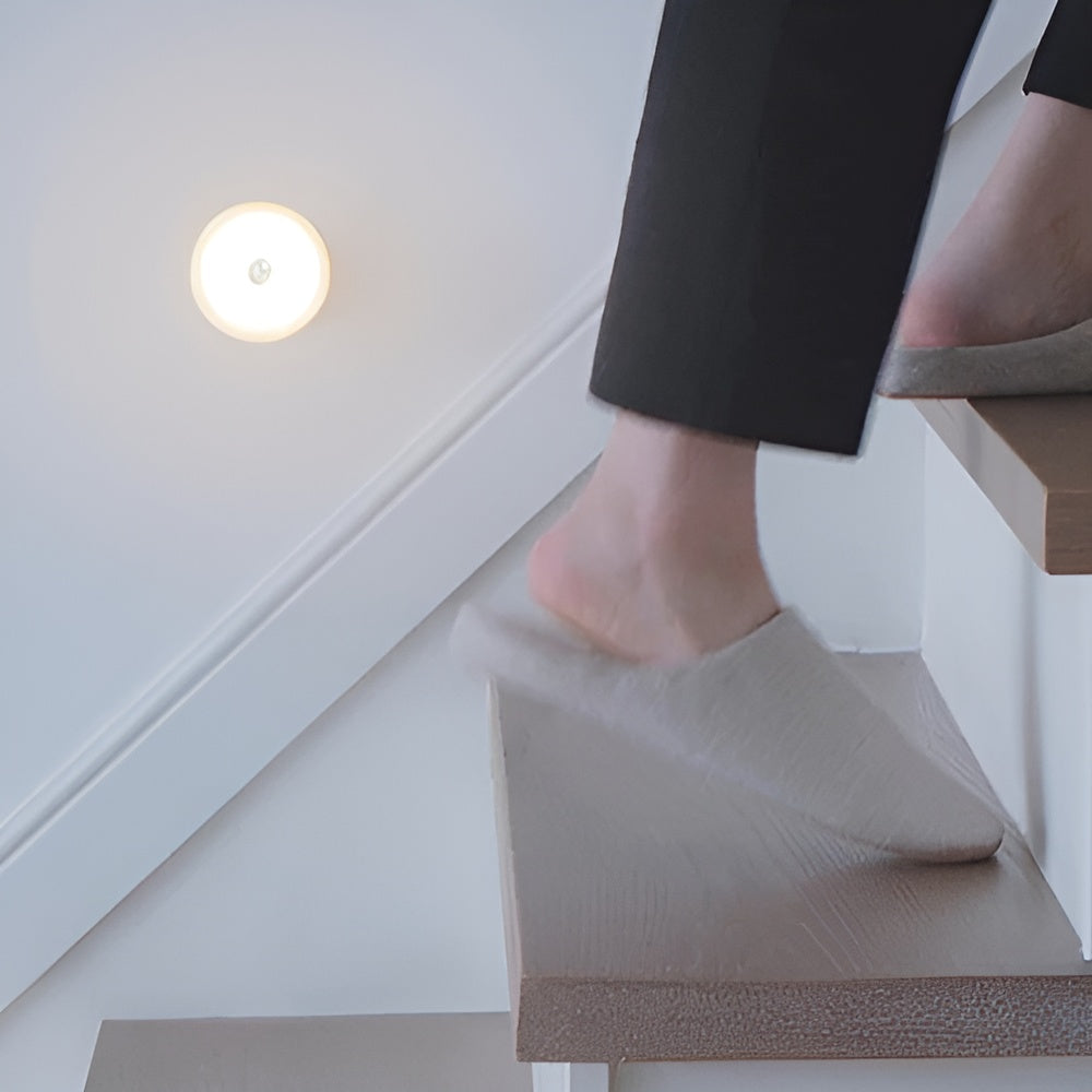 Lampada da parete LED rotonda con sensore di movimento – Senza fili e ricaricabile | Ideale per corridoio, camera da letto e scale