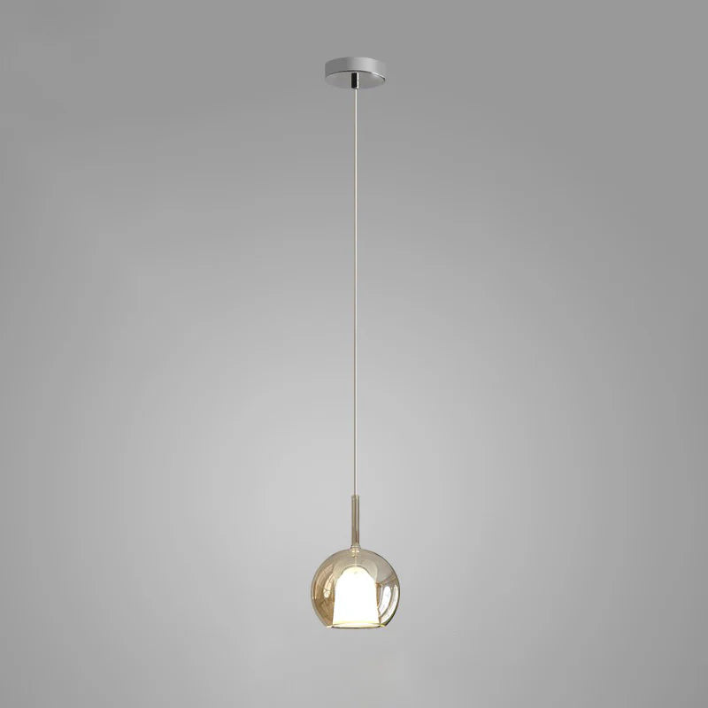 Lampada a sospensione in vetro sferico minimalista