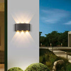 Lampada da parete esterna rettangolare moderna in metallo Tronix, Nero/Bianco, effetto onda d'acqua