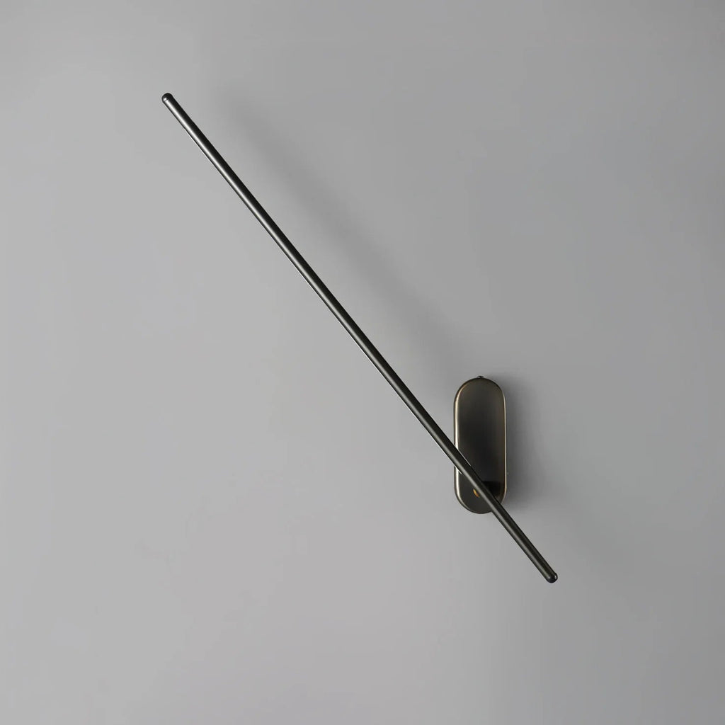 Lampada da Parete Lineare Metallica Regolabile