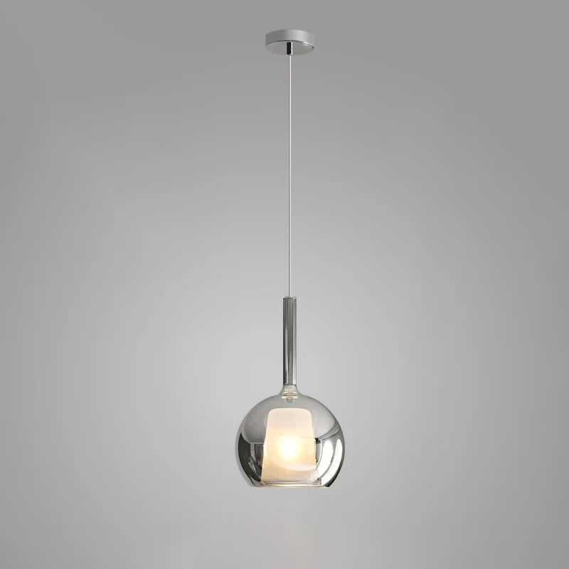 Lampada a sospensione in vetro sferico minimalista