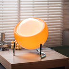 Lampada da Tavolo Vintage a Forma di Uovo Bauhaus