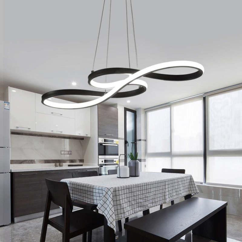 Lampada a sospensione LED con design di note musicali moderne