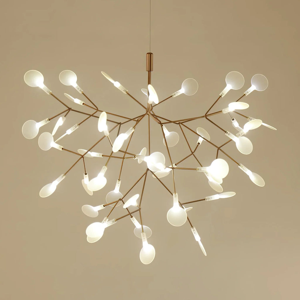 Lampadario in Acrilico a Petali di Rosa Modish