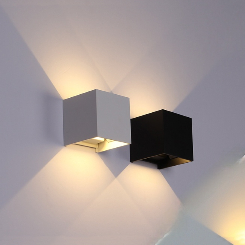 Lampada da Parete Esterna Quadrata Moderna Regolabile LED Nexu