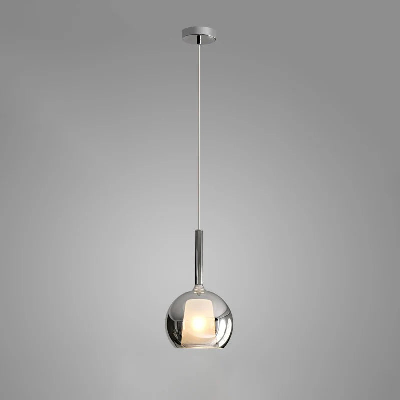 Lampada a sospensione in vetro sferico minimalista