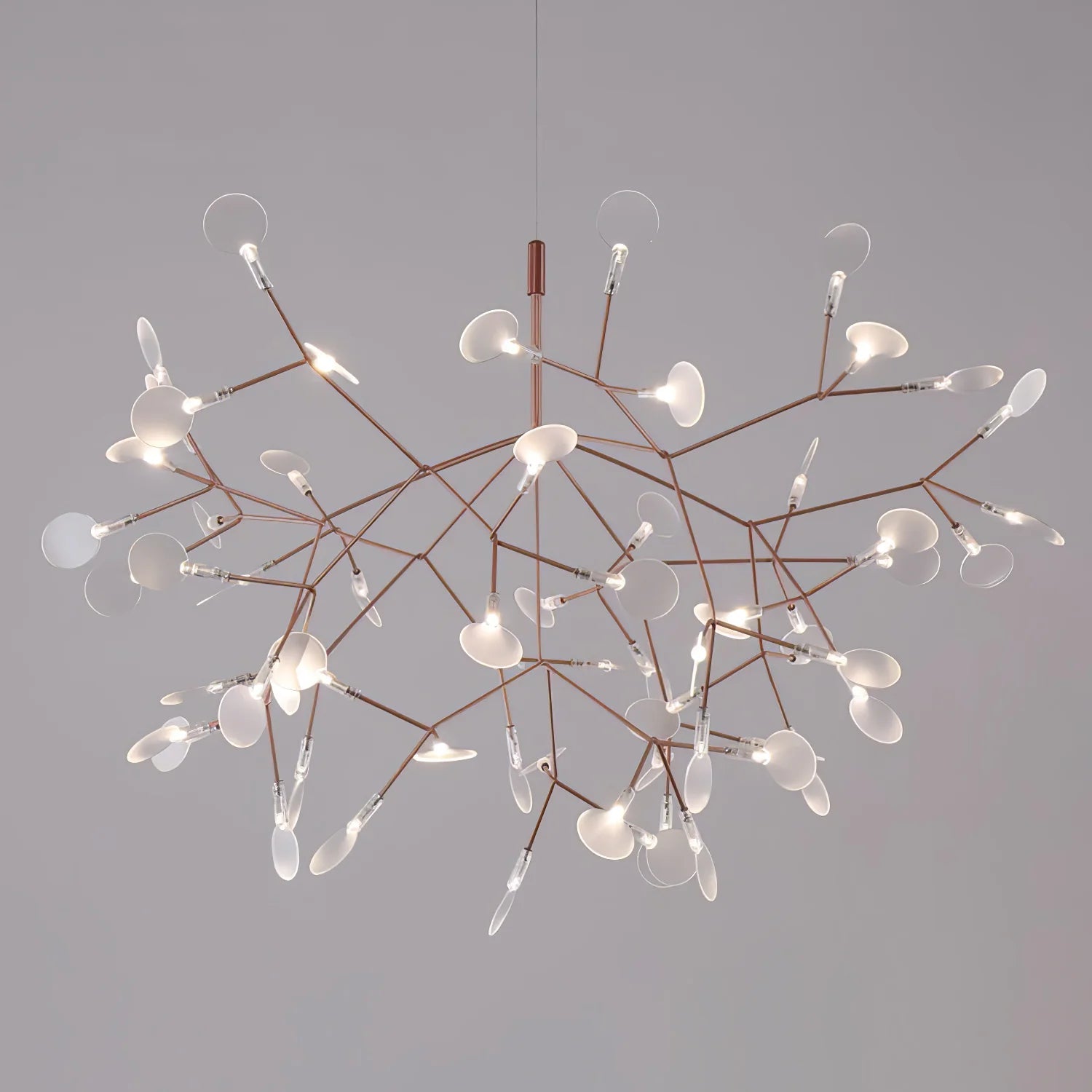 Lampadario in Acrilico a Petali di Rosa Modish