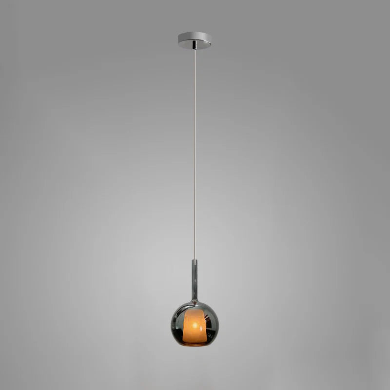 Lampada a sospensione in vetro sferico minimalista