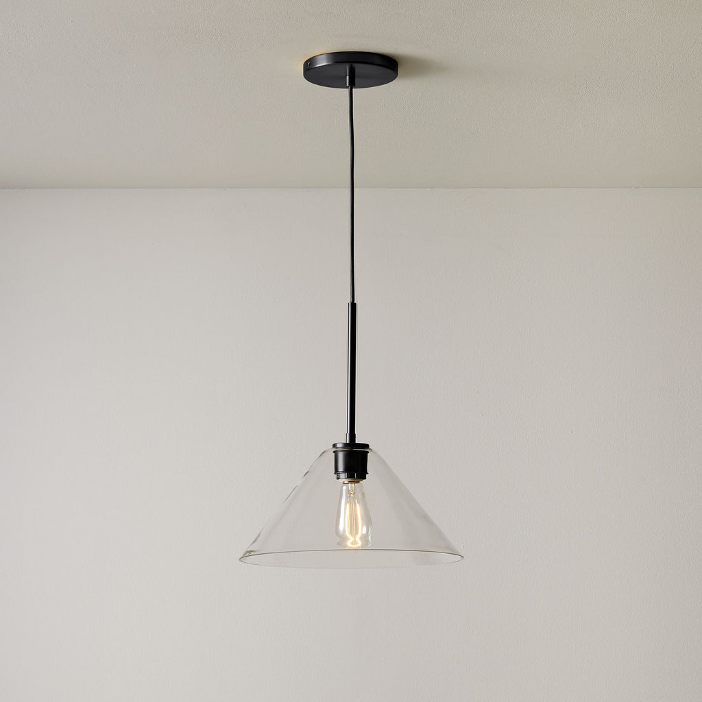Lampada a sospensione a cono in vetro trasparente per cucina