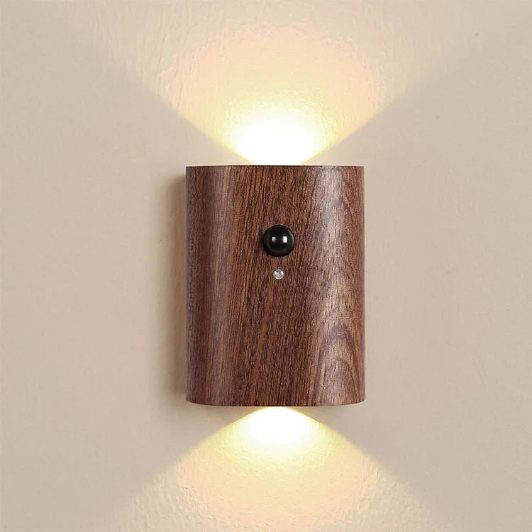 LumaSense - Lampada da parete in legno magnetica con sensore di movimento