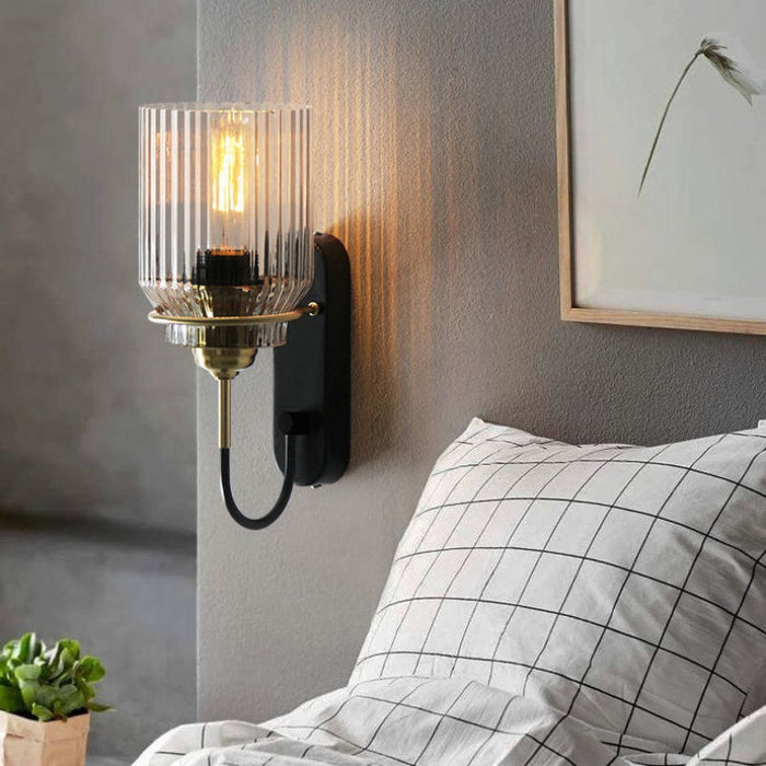 Lampada da Parete Vintage con Paralume in Vetro Rigato