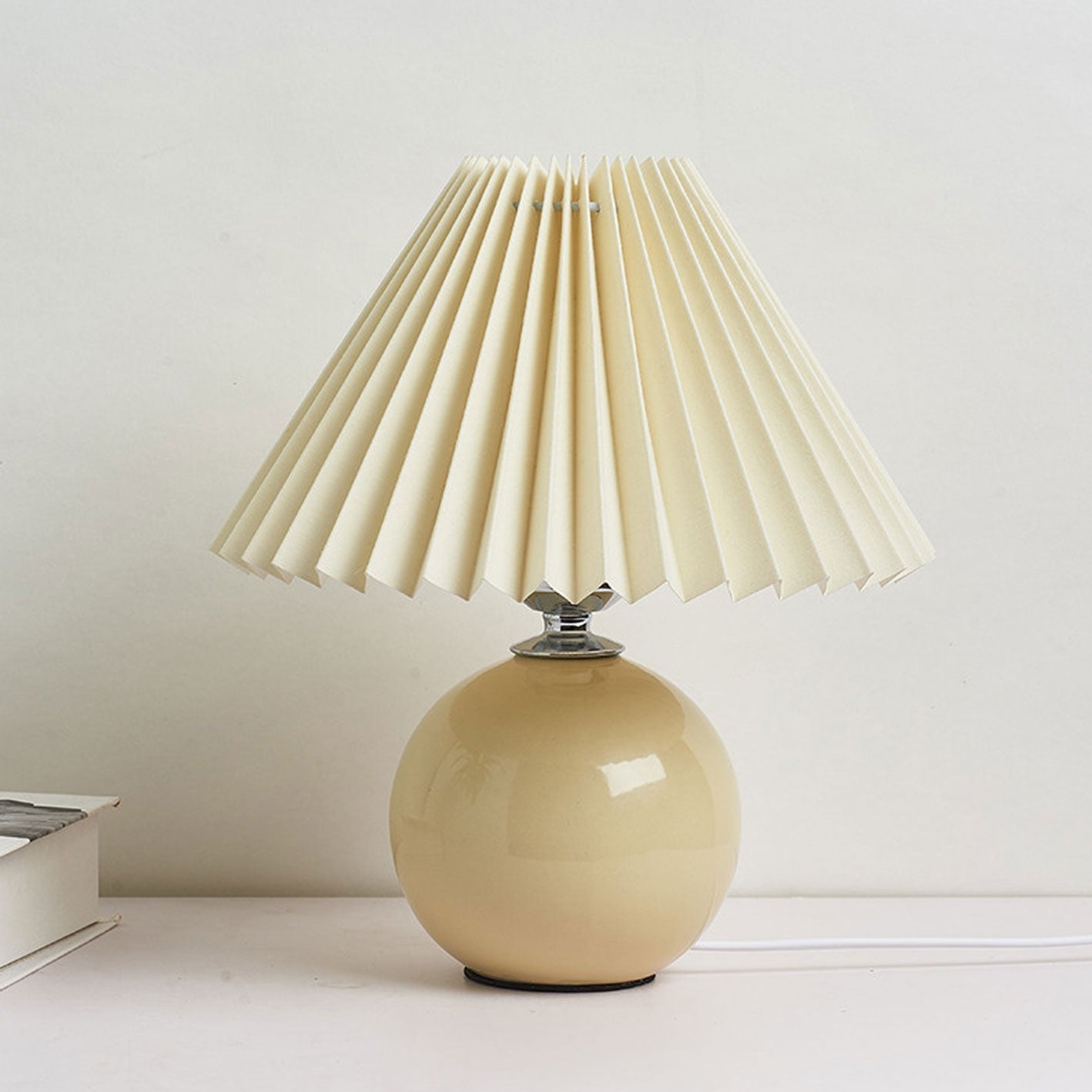 Luce da Tavolo Pieghettata in Ceramica Nordica | 1 Luce