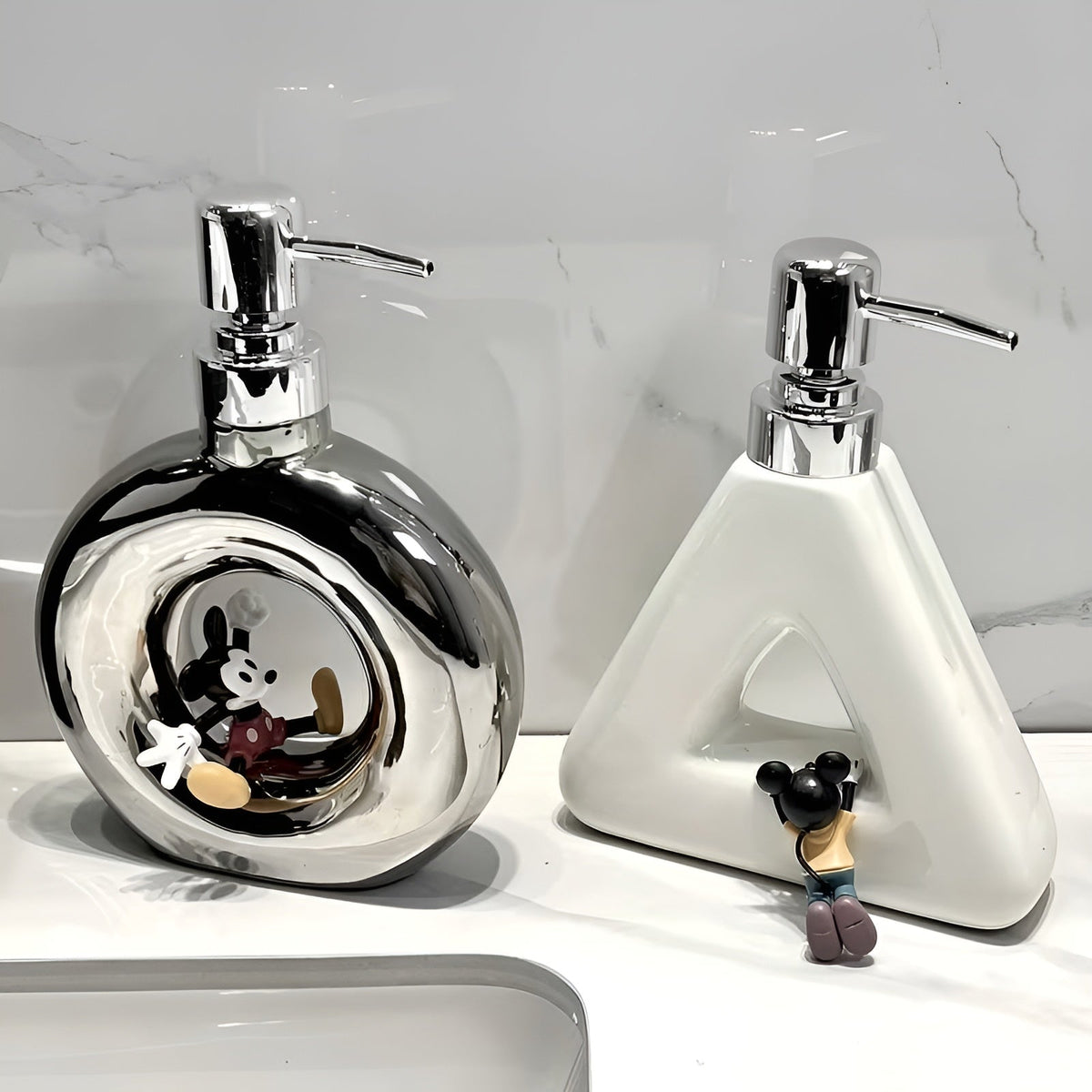 Dispenser di Sapone in Ceramica – Elegante e di Alta Qualità | Ricaricabile per Sapone Liquido e Gel Doccia in Bagno