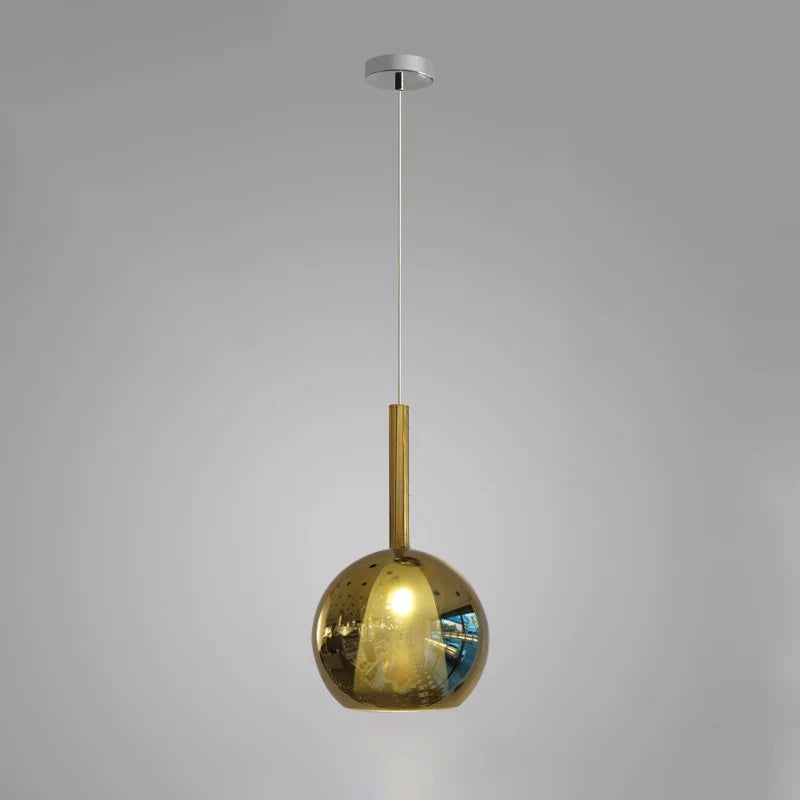 Lampada a sospensione in vetro sferico minimalista