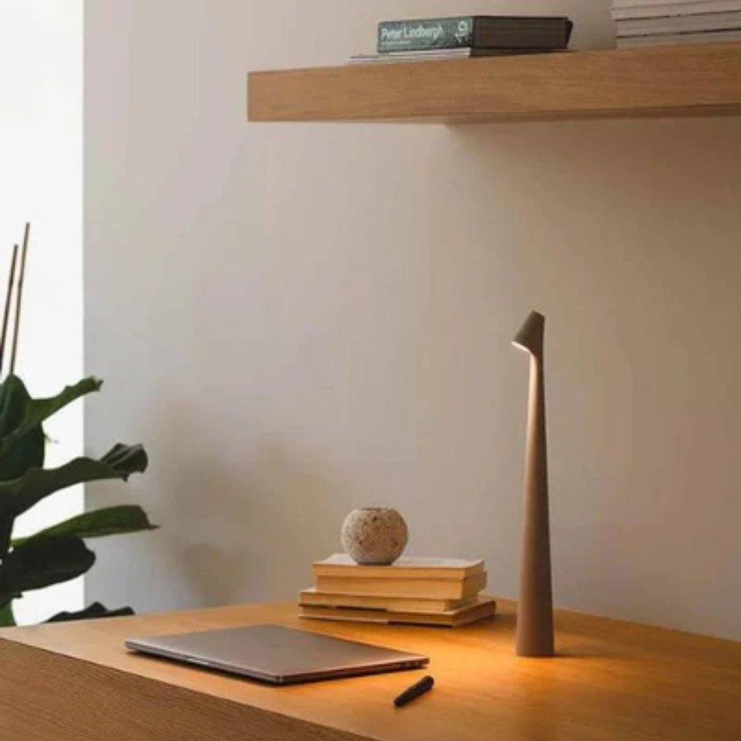 Nordico - Lampada da Tavolo LED Minimalista Scandinava Senza Fili