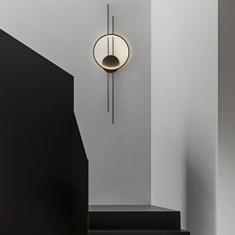 HaloLine – Lampada da parete geometrica con sfera centrale