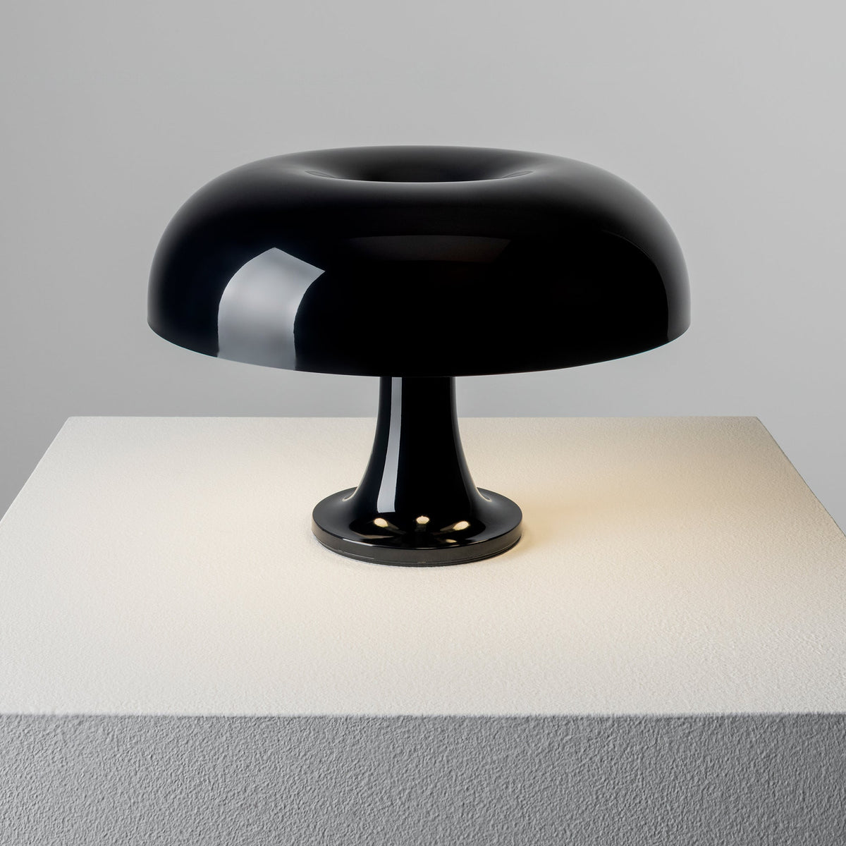Artemide - Lampada da tavolo Nessino