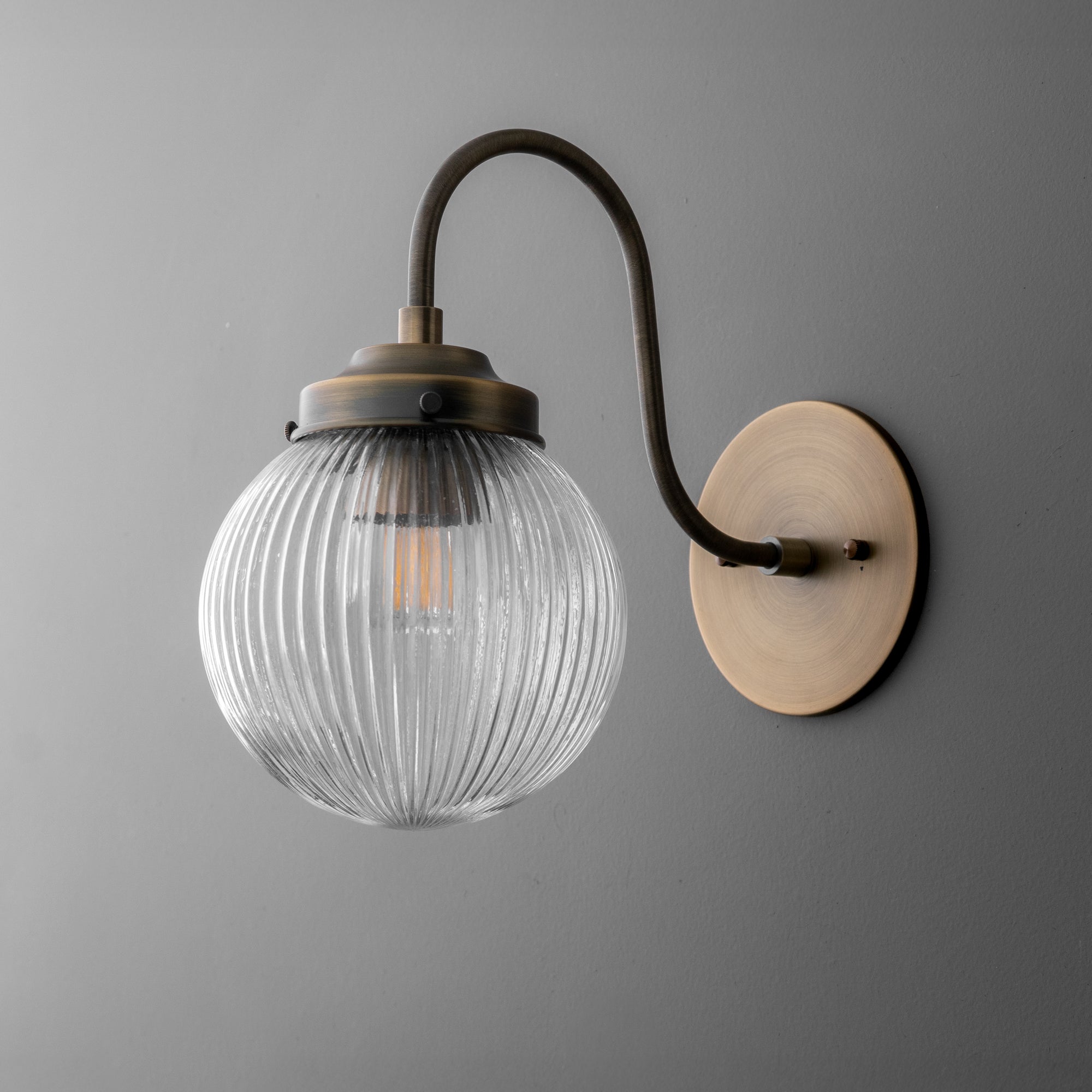 Applique da Parete in Vetro per Illuminazione Industriale per Soggiorno