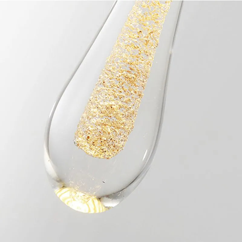 Lampada a Sospensione Moderna in Oro a Goccia Minimalista
