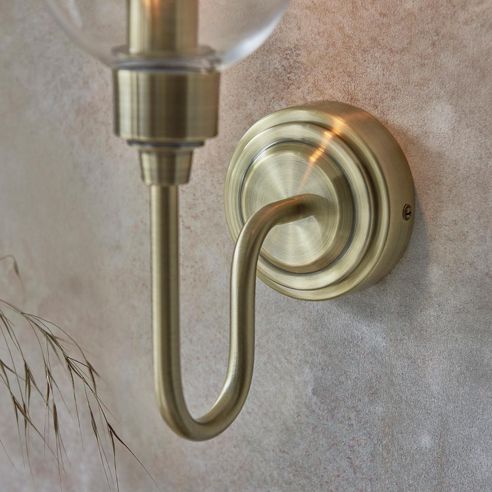 Applique da Parete Art Deco in Ottone e Vetro Island