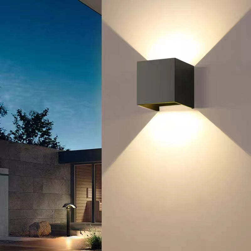 Lampada da Parete Esterna Quadrata Moderna Regolabile LED Nexu
