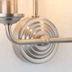 Lampada da Parete Highclere in Cromo Spazzolato - Paralume in Lino Naturale