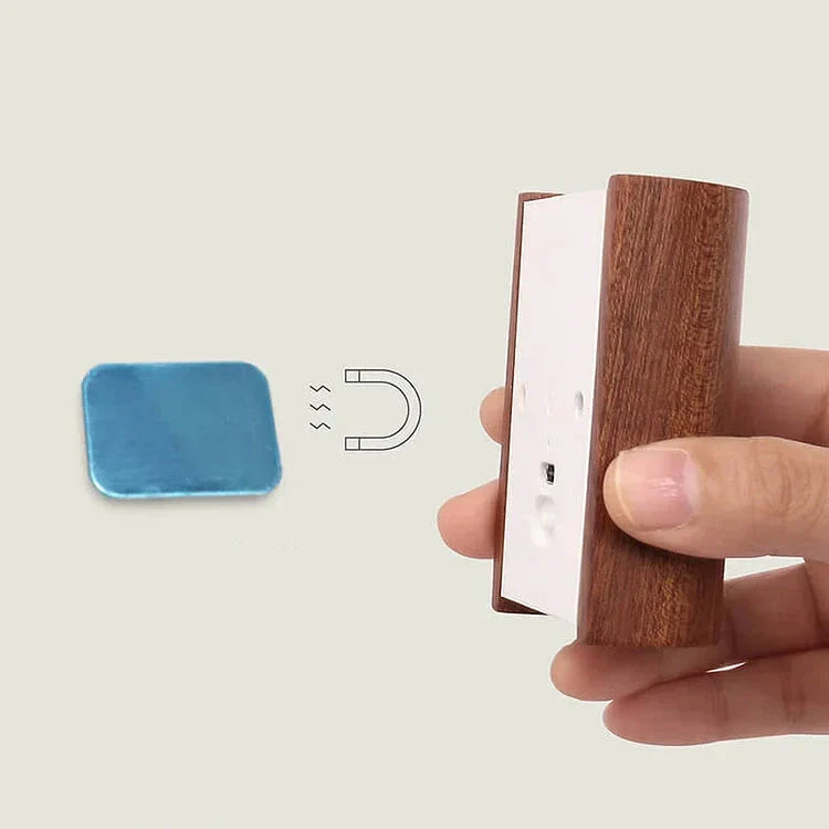 LumaSense - Lampada da parete in legno magnetica con sensore di movimento