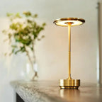 Luminous | Elegante lampada da tavolo